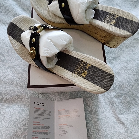 NEW! Coach Fauna Crinkle Patent Mahogany Sandals, NIB, Size 9.5 M - Picture 3 of 9